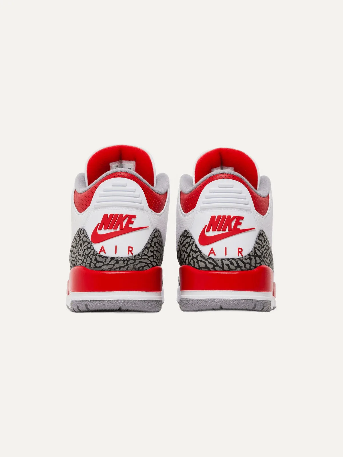 Jordan Air Jordan 3 Retro OG 'Fire Red' — view 3